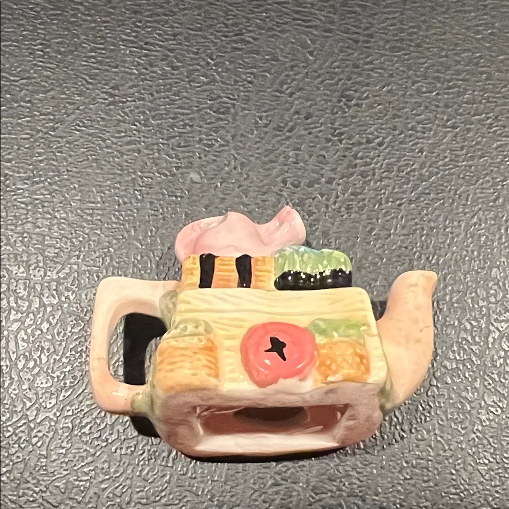 Assorted Miniature Teapot Collection - Picture 3 of 16